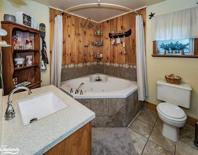 1197 South Kahshe Lake Road, House detached with 3 bedrooms, 1 bathrooms and 6 parking in Gravenhurst ON | Image 21