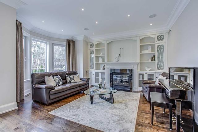 332 Horsham Ave, House detached with 5 bedrooms, 7 bathrooms and 4 parking in Toronto ON | Image 8