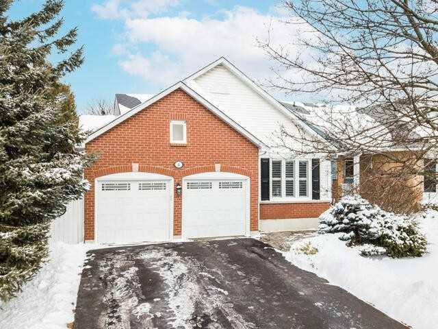 4 Hemmingway Dr, House detached with 4 bedrooms, 2 bathrooms and 6 parking in Clarington ON | Image 1
