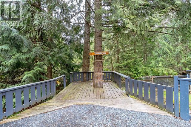 2065 Mable Rd, House detached with 4 bedrooms, 3 bathrooms and 6 parking in Cowichan Valley B BC | Image 32