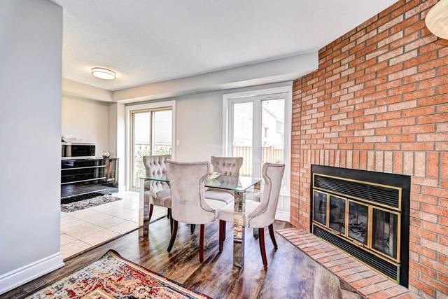 21 - 302 College Ave W, Townhouse with 3 bedrooms, 3 bathrooms and 2 parking in Guelph ON | Image 24