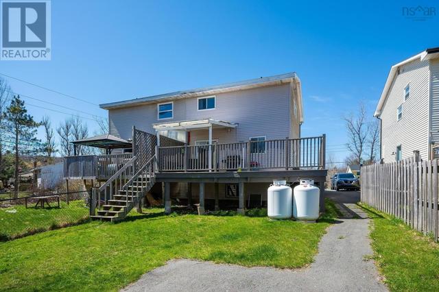 29 Seawood Avenue, House semidetached with 3 bedrooms, 1 bathrooms and null parking in Halifax NS | Image 3