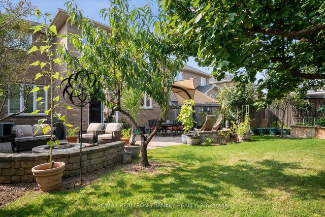 22 Orville Hand Crt, House detached with 4 bedrooms, 4 bathrooms and 6 parking in Bradford West Gwillimbury ON | Image 26