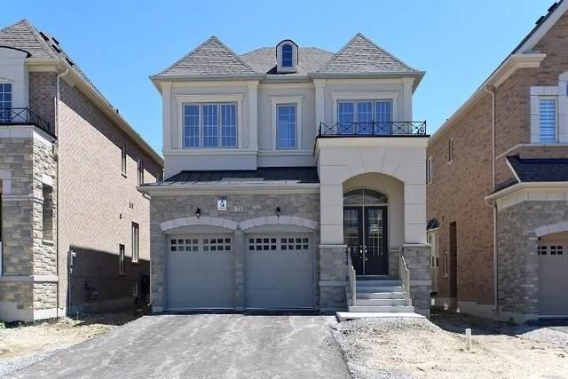 33 Bannockburn Dr, House detached with 4 bedrooms, 5 bathrooms and 2 parking in Vaughan ON | Image 1