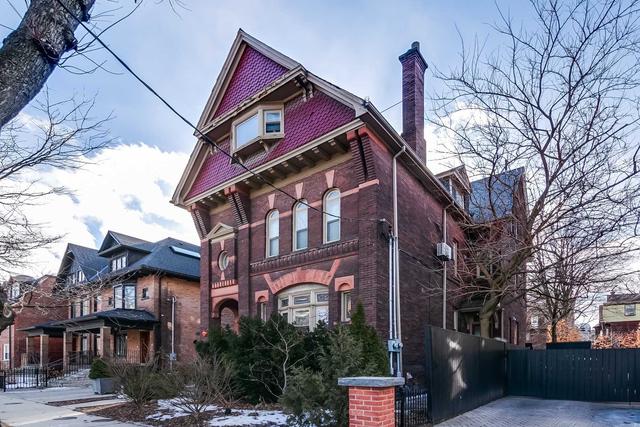 main - 532 Huron St, House detached with 2 bedrooms, 1 bathrooms and 1 parking in Toronto ON | Image 12