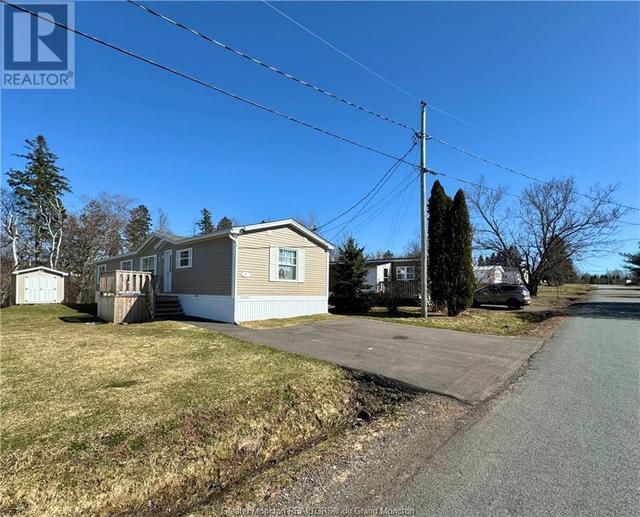 31 Lupin, Home with 3 bedrooms, 1 bathrooms and null parking in Riverview NB | Image 25