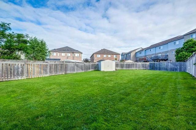 855 Fable Cres, House semidetached with 3 bedrooms, 3 bathrooms and 2 parking in Mississauga ON | Image 19