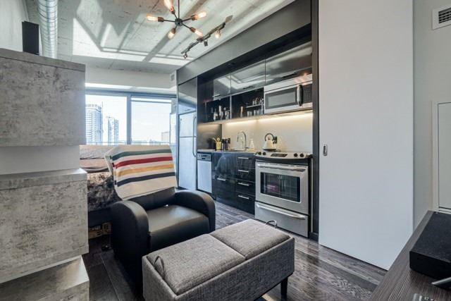 1512 - 51 Trolley Cres, Condo with 0 bedrooms, 1 bathrooms and 0 parking in Toronto ON | Image 17
