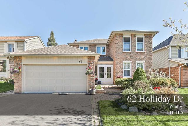 62 Holliday Dr, House detached with 4 bedrooms, 4 bathrooms and 4 parking in Whitby ON | Image 1