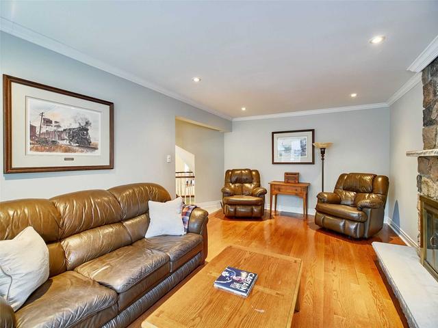 1101 Petunia Pl, House detached with 4 bedrooms, 4 bathrooms and 6 parking in Pickering ON | Image 14