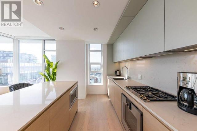 3x08 - 1289 Hornby Street, Condo with 2 bedrooms, 3 bathrooms and 1 parking in Vancouver BC | Image 3