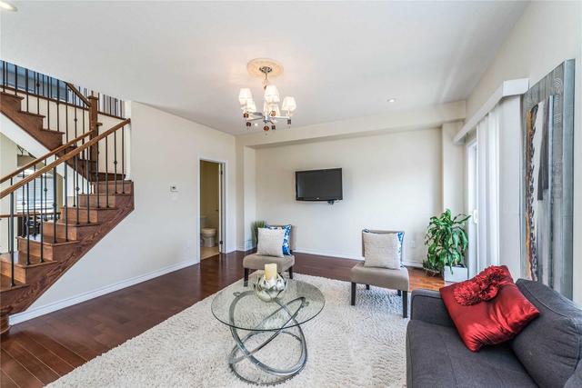 1 Pidgeon St, House attached with 4 bedrooms, 4 bathrooms and 3 parking in Toronto ON | Image 3