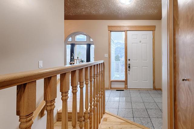 3637 Broadwater Rd, House detached with 3 bedrooms, 3 bathrooms and null parking in Central Kootenay J BC | Image 26