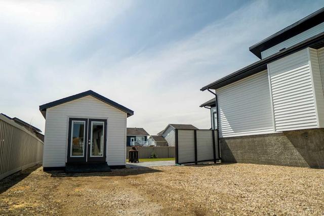 10631 156 Avenue, House detached with 5 bedrooms, 3 bathrooms and 10 parking in Grande Prairie County No. 1 AB | Image 37