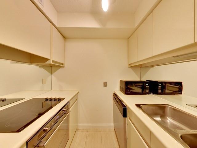 1004 - 50 Lombard St, Condo with 1 bedrooms, 1 bathrooms and null parking in Toronto ON | Image 4