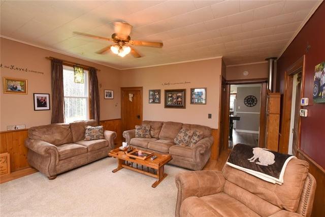 107 Brooklin Road, House detached with 3 bedrooms, 1 bathrooms and 15 parking in Haldimand County ON | Image 8