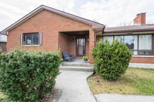 293 River Rd, House detached with 3 bedrooms, 2 bathrooms and 7 parking in Belleville ON | Image 12