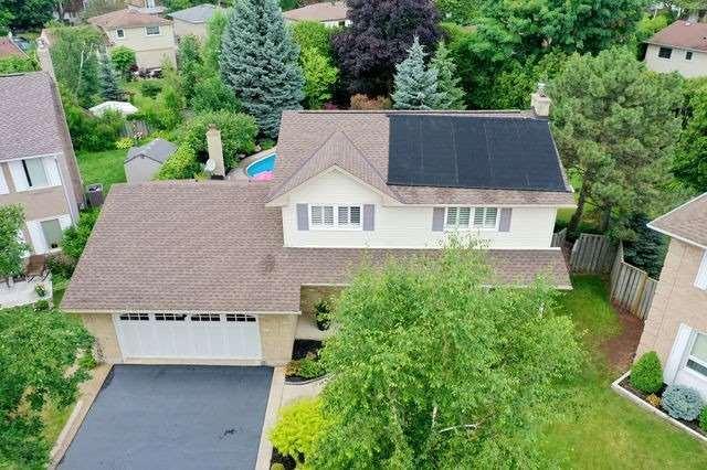 489 Underwood Cres, House detached with 4 bedrooms, 3 bathrooms and 2 parking in Oakville ON | Image 2