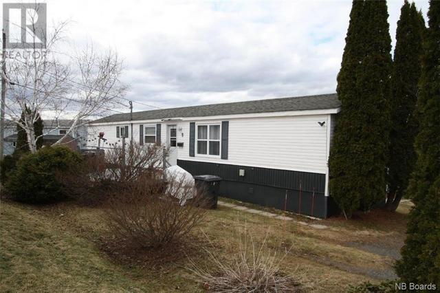 9 Macintosh Street, House detached with 2 bedrooms, 1 bathrooms and null parking in Fredericton NB | Image 2
