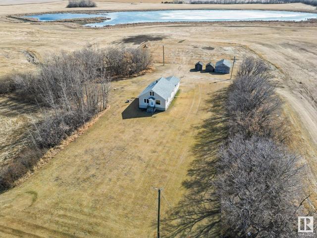 59309 Range Road 165, House detached with 3 bedrooms, 2 bathrooms and null parking in Smoky Lake County AB | Image 4