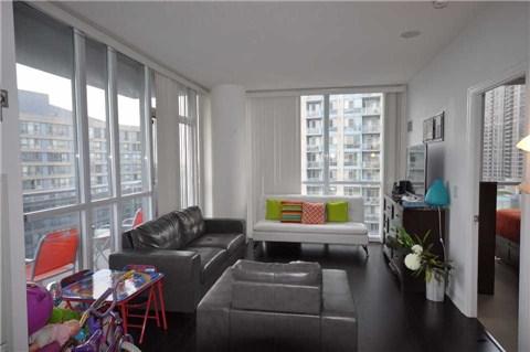 1107 - 223 Webb Dr, Condo with 2 bedrooms, 2 bathrooms and 1 parking in Mississauga ON | Image 9