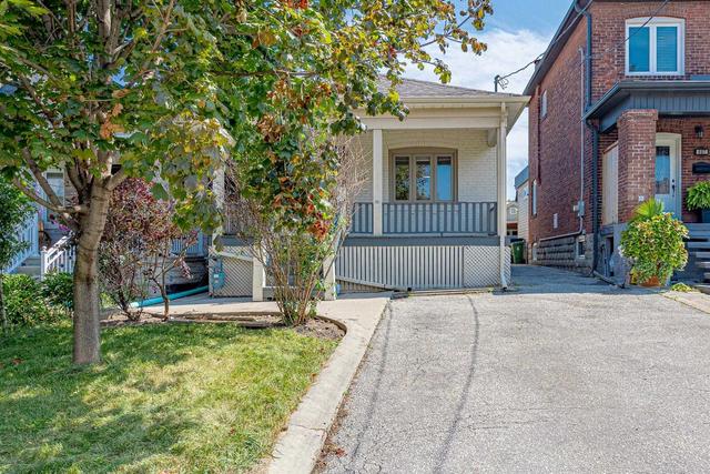 409 Northcliffe Blvd, House detached with 2 bedrooms, 2 bathrooms and 1 parking in Toronto ON | Image 12