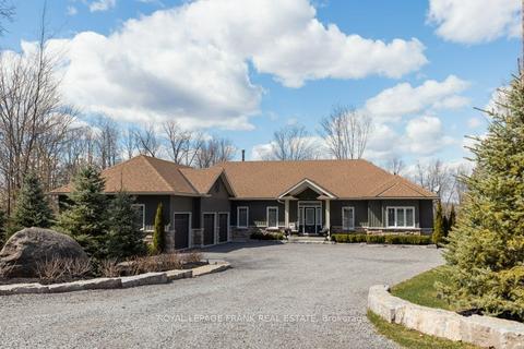334 Sandy Bay Rd, House detached with 2 bedrooms, 4 bathrooms and 12 parking in Alnwick/Haldimand ON | Card Image