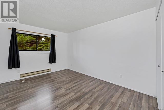 542 Carnation Pl, Condo with 2 bedrooms, 1 bathrooms and 1 parking in Saanich BC | Image 22