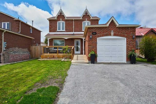 184 Kozlov St, House detached with 3 bedrooms, 2 bathrooms and 3 parking in Barrie ON | Image 1