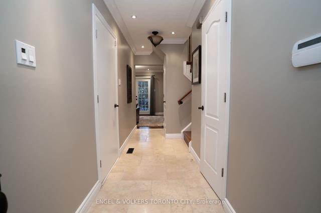 3988 Taffey Cres, House detached with 3 bedrooms, 3 bathrooms and 3 parking in Mississauga ON | Image 21