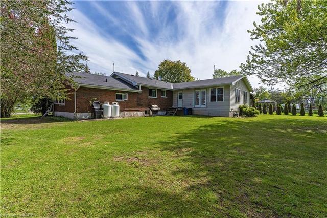 7604 County 2 Road, House detached with 4 bedrooms, 3 bathrooms and 14 parking in Greater Napanee ON | Image 48