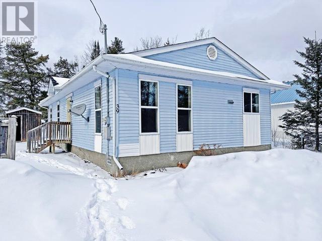 39 King Street, House detached with 3 bedrooms, 1 bathrooms and null parking in Thunder Bay, Unorganized ON | Image 2