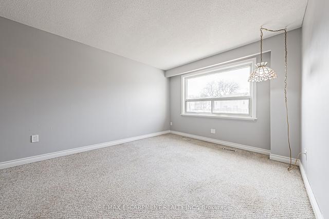 213 - 1055 Shawnmarr Rd, Townhouse with 3 bedrooms, 2 bathrooms and 2 parking in Mississauga ON | Image 32