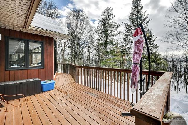 3640 White Pine Court, House detached with 5 bedrooms, 3 bathrooms and 6 parking in Ottawa ON | Image 25