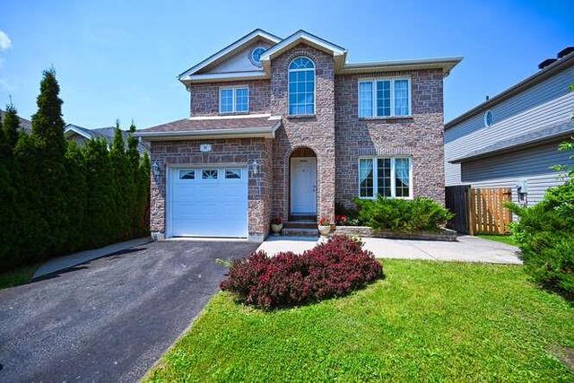 16 Regency Place, House detached with 5 bedrooms, 3 bathrooms and 2 parking in Brockville ON | Image 2