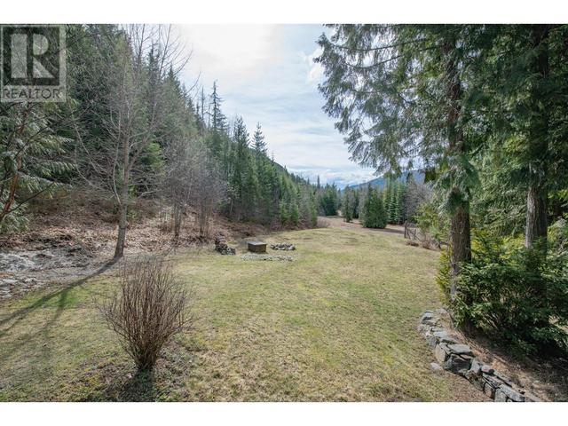 1195 Sugar Lake Road, House detached with 2 bedrooms, 2 bathrooms and 15 parking in North Okanagan E BC | Image 46