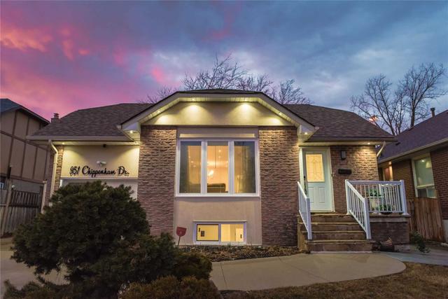 951 Chippenham Dr, House detached with 3 bedrooms, 3 bathrooms and 6 parking in Mississauga ON | Image 1
