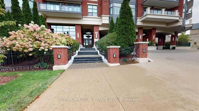 712 - 9 Burnhamthorpe Cres, Condo with 1 bedrooms, 1 bathrooms and 1 parking in Toronto ON | Image 5