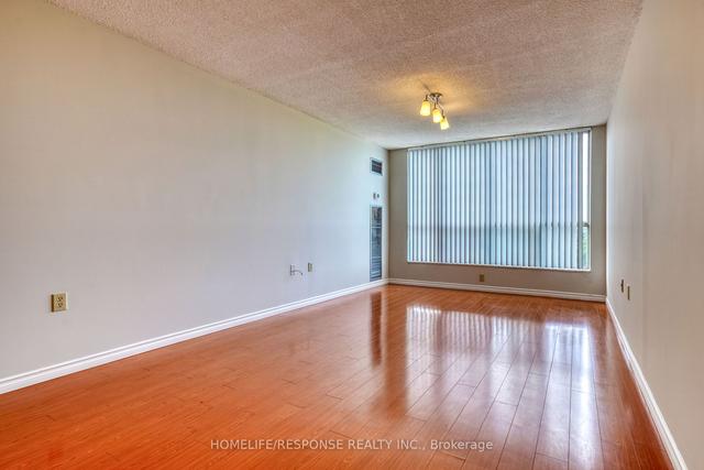 1009 - 1110 Walden Circ, Condo with 2 bedrooms, 2 bathrooms and 1 parking in Mississauga ON | Image 5