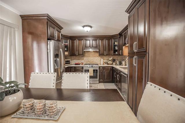 92 Marsellus Dr, House detached with 2 bedrooms, 3 bathrooms and 4 parking in Barrie ON | Image 5