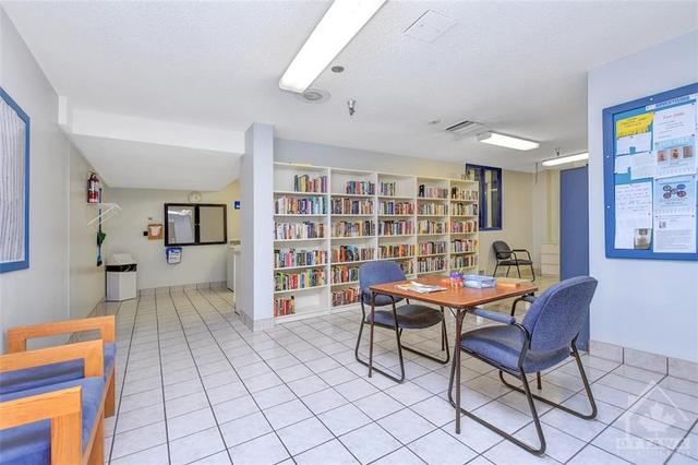 604 - 1505 Baseline Road, Condo with 2 bedrooms, 1 bathrooms and 1 parking in Ottawa ON | Image 25