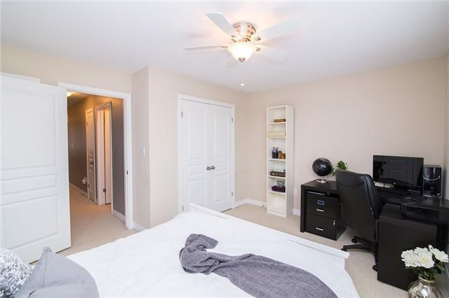 4148 Galileo Common, House attached with 2 bedrooms, 3 bathrooms and 1 parking in Burlington ON | Image 13