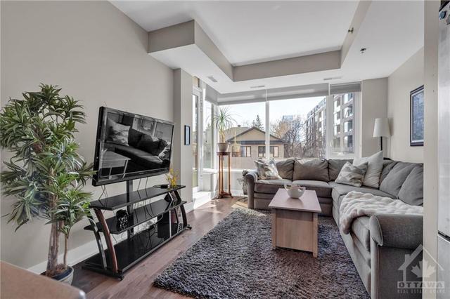 202 - 360 Patricia Avenue, Condo with 2 bedrooms, 2 bathrooms and 1 parking in Ottawa ON | Image 9