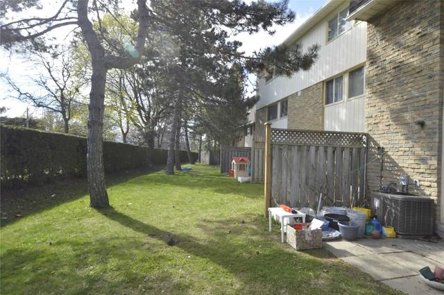 126 - 371 Orton Park Rd, Townhouse with 3 bedrooms, 2 bathrooms and 2 parking in Toronto ON | Image 25