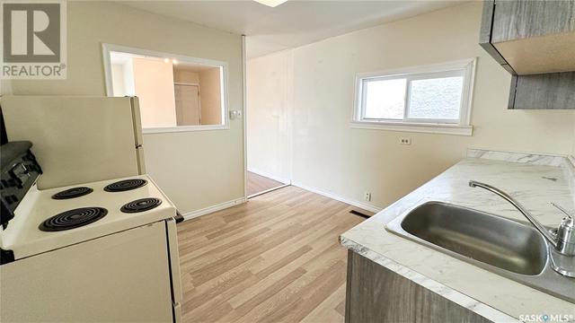 866 Robinson Street, House detached with 2 bedrooms, 1 bathrooms and null parking in Regina SK | Image 9