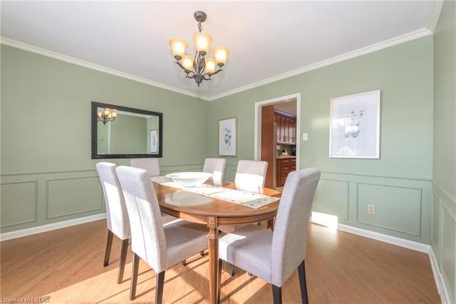 19 Friars Way, House detached with 5 bedrooms, 2 bathrooms and 6 parking in London ON | Image 9