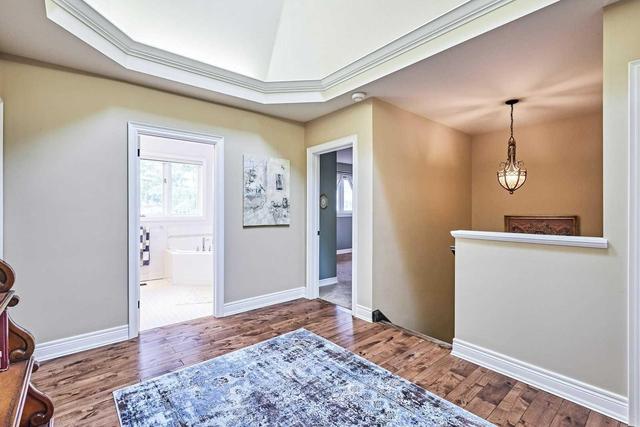 26 Thompson Ave, House detached with 4 bedrooms, 5 bathrooms and 6 parking in Toronto ON | Image 11