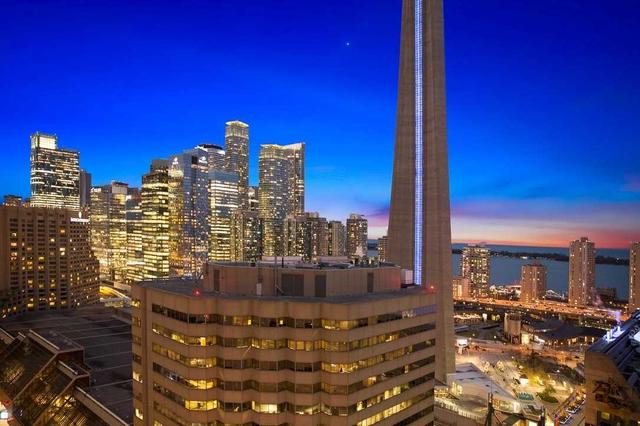 2510 - 300 Front St W, Condo with 2 bedrooms, 2 bathrooms and 1 parking in Toronto ON | Image 10