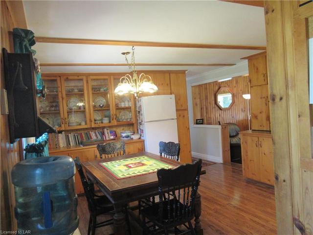 1130 Lone Pine Drive, House detached with 3 bedrooms, 1 bathrooms and null parking in Bracebridge ON | Image 7