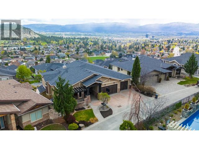 732 Traditions Crescent, House detached with 4 bedrooms, 2 bathrooms and 3 parking in Kelowna BC | Image 72